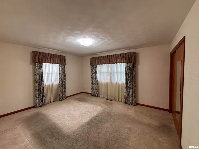 $169,900 | 630 Mission Drive, Kewanee, IL 61443