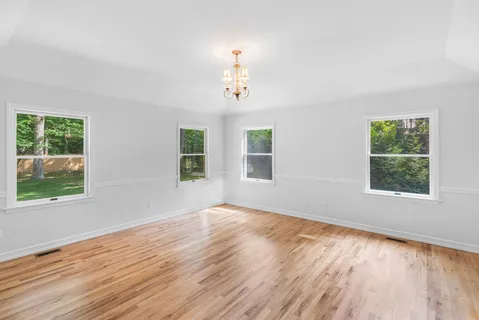 $1,399,000 | 138 A Montauk Highway, Westhampton, NY 11977