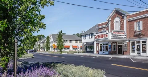 $1,399,000 | 138 A Montauk Highway, Westhampton, NY 11977