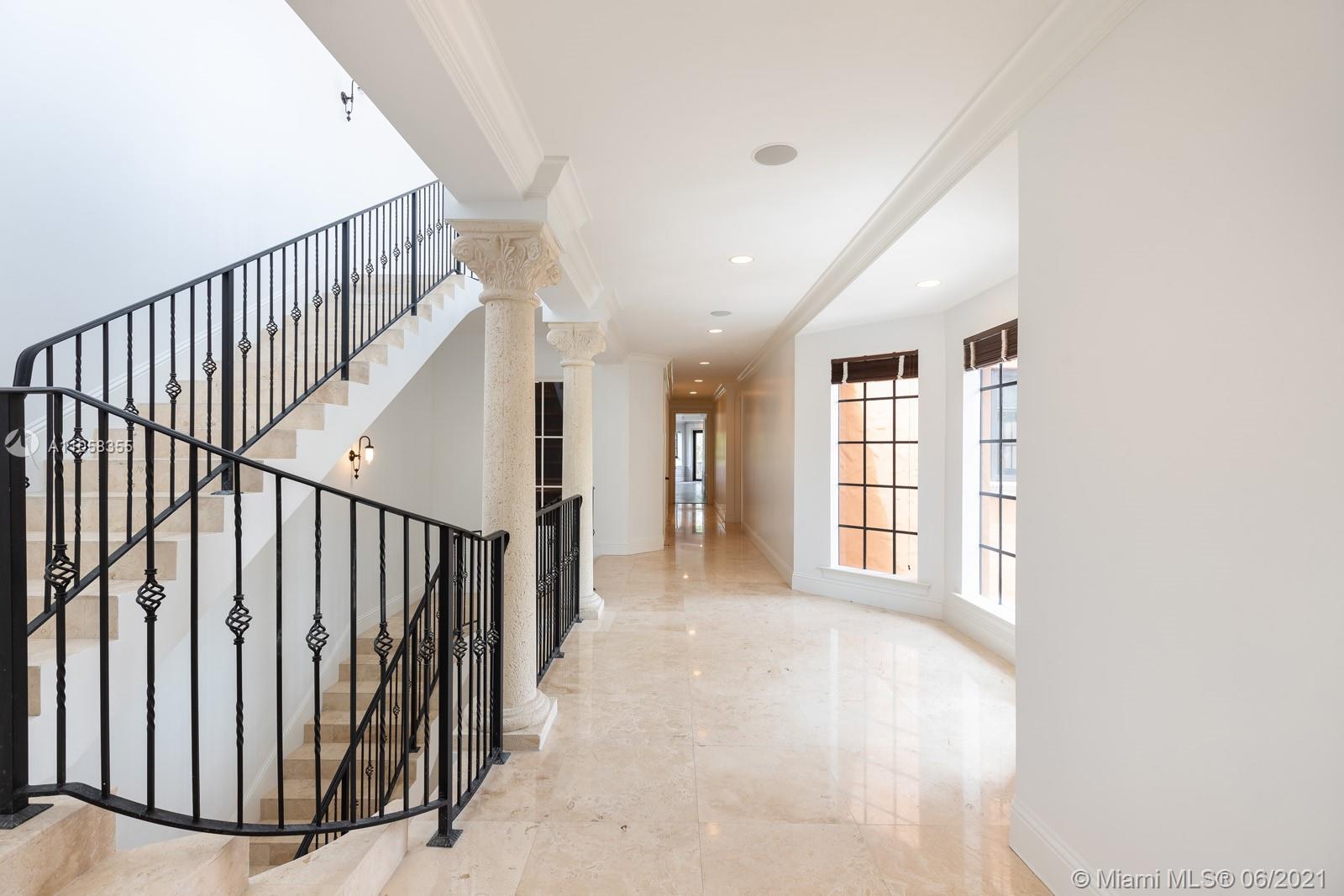 3471 Main Highway, Unit 928 Miami, FL 33133 - Photo 2 of 35