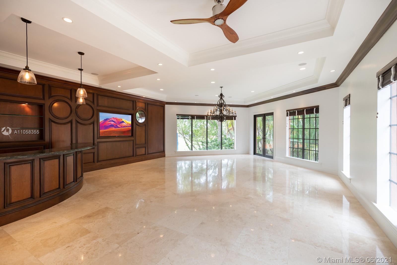 3471 Main Highway, Unit 928 Miami, FL 33133 - Photo 3 of 35