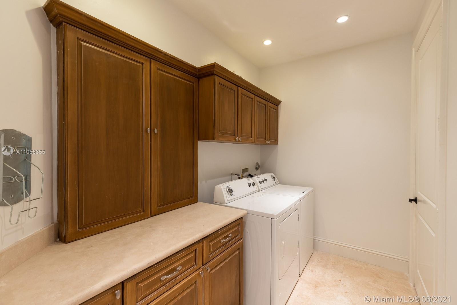 3471 Main Highway, Unit 928 Miami, FL 33133 - Photo 30 of 35