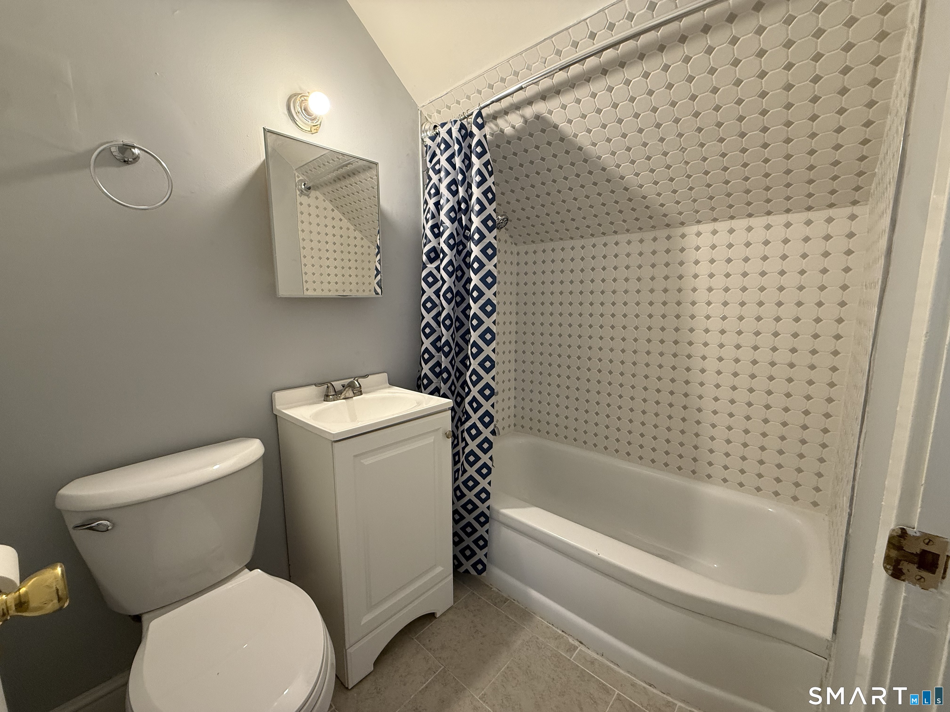 14 Cerretta Street Stamford, CT 06907 - Photo 10 of 11