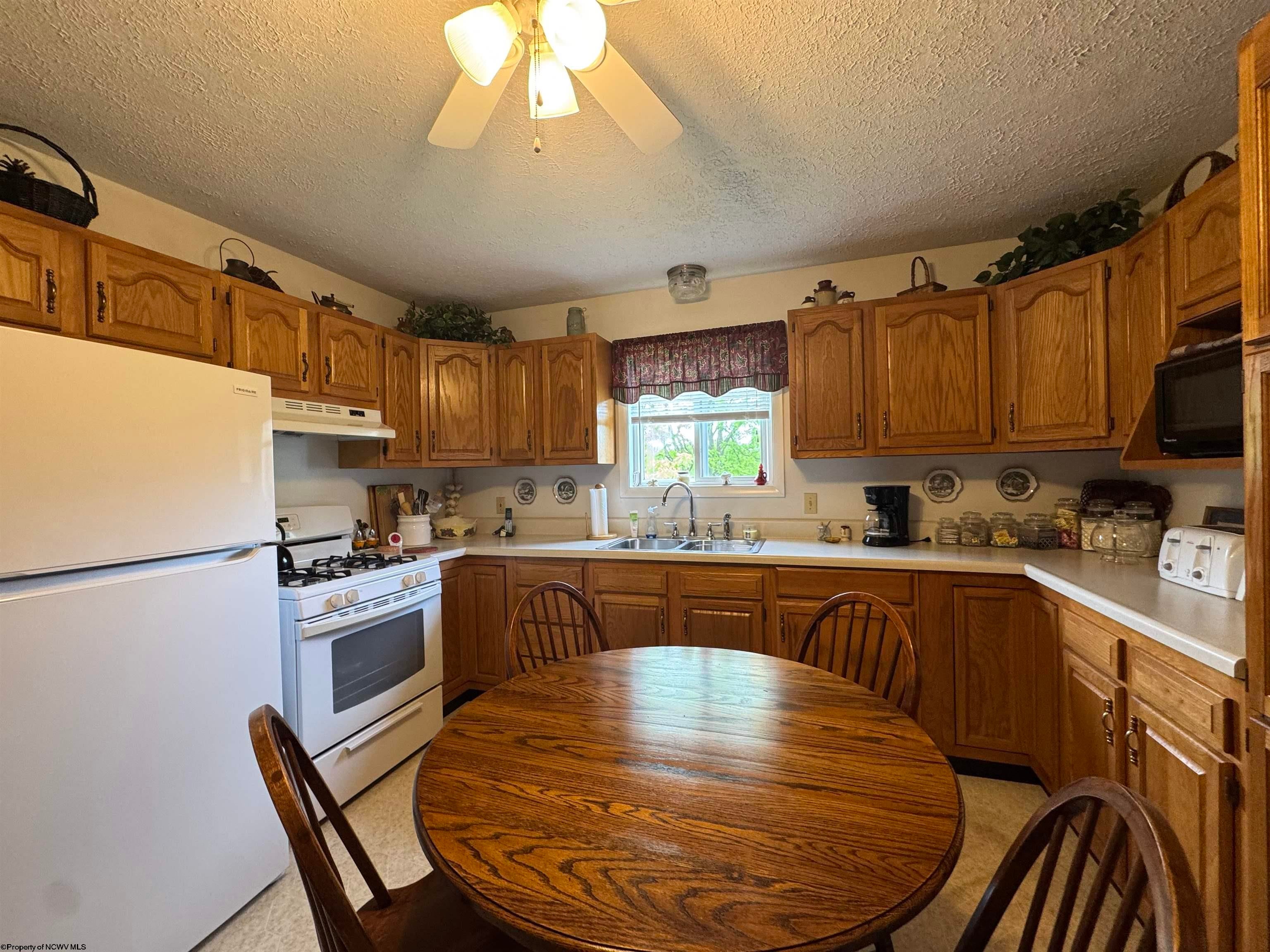 4397 Location Road Parsons, WV 26287 - Photo 7 of 49 Gallery Image 7
