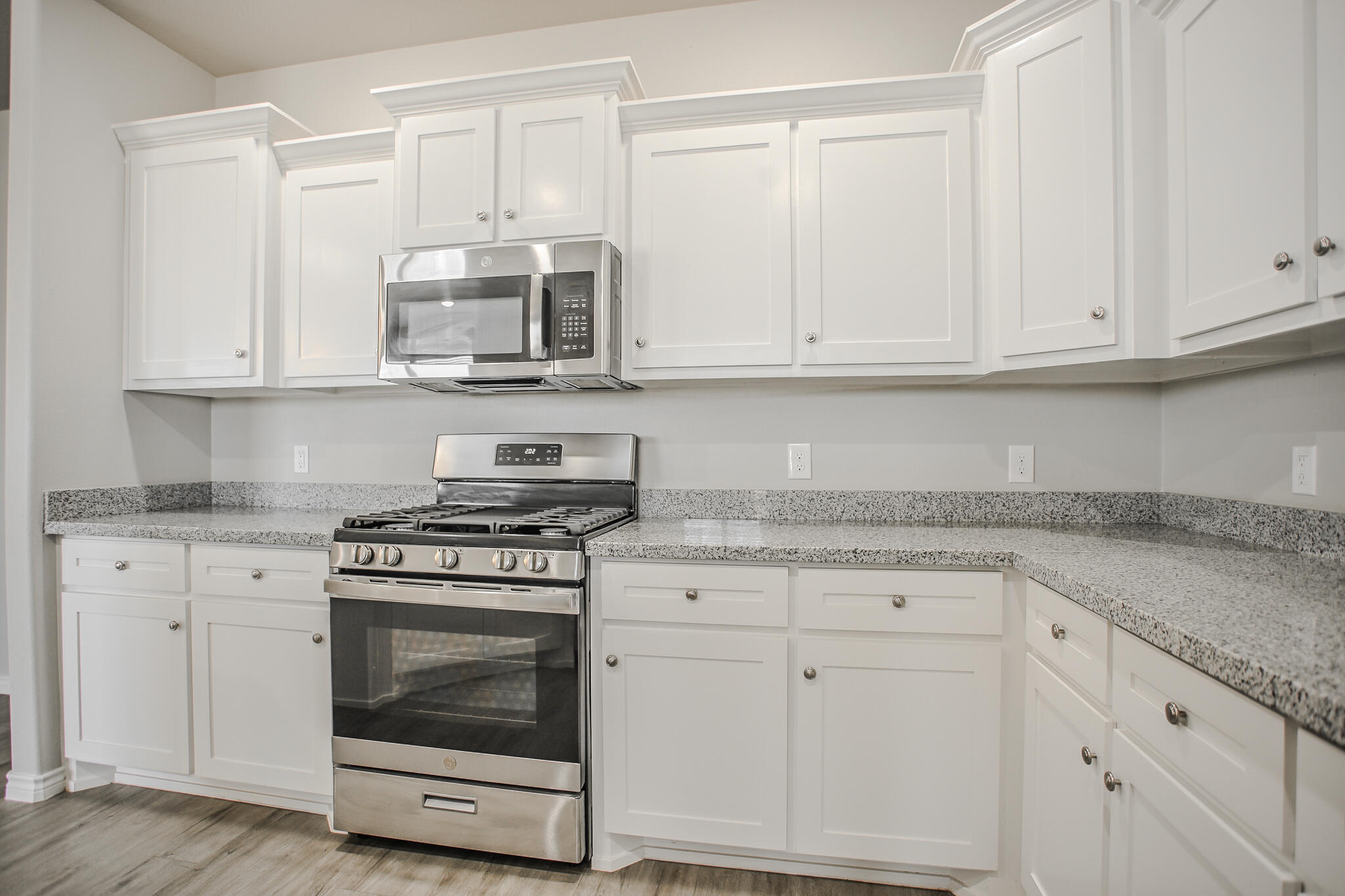 7002 11th Street Lubbock, TX 79416 - Photo 12 of 37 Haleydphotography-14