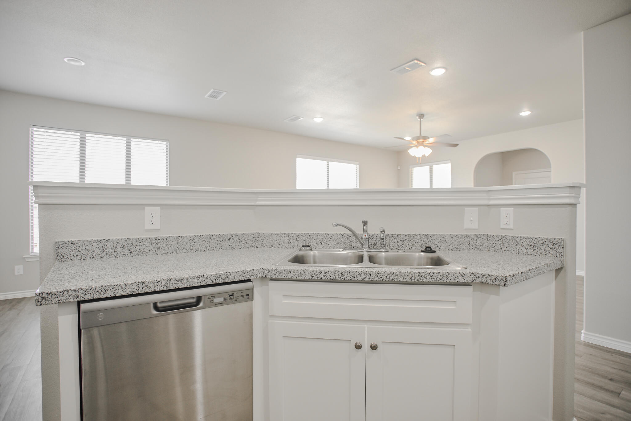 7002 11th Street Lubbock, TX 79416 - Photo 13 of 37 Haleydphotography-15