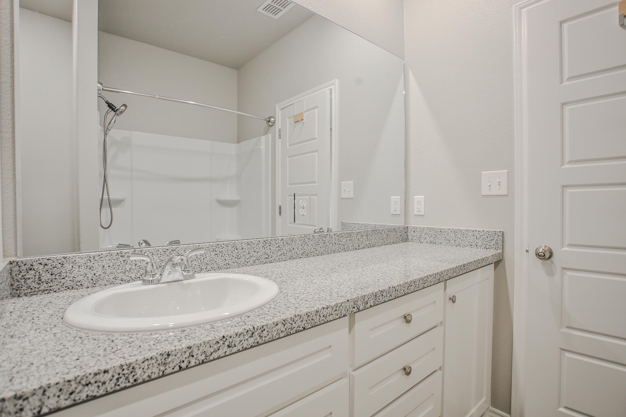 7002 11th Street Lubbock, TX 79416 - Photo 21 of 37 Haleydphotography-24