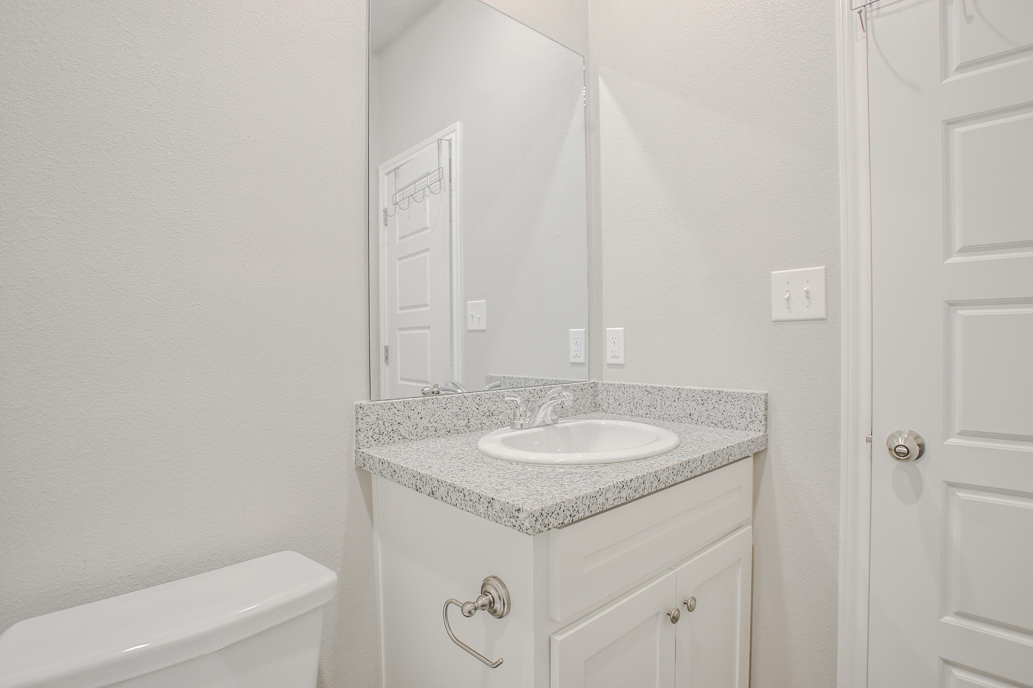 7002 11th Street Lubbock, TX 79416 - Photo 33 of 37 Haleydphotography-37