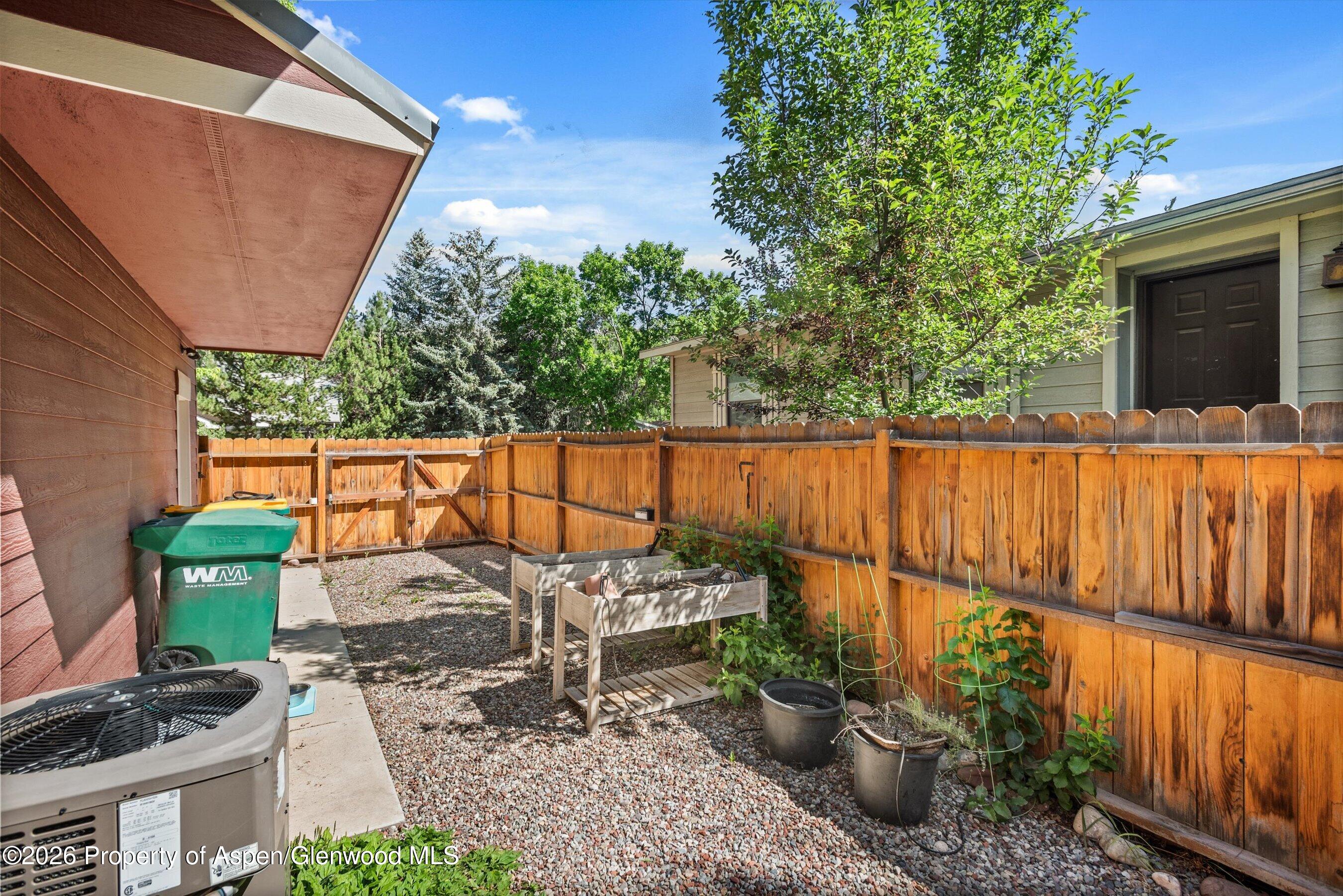 63 Badger Road Carbondale, CO 81623 - Photo 24 of 27 09-63Badger_06112026009