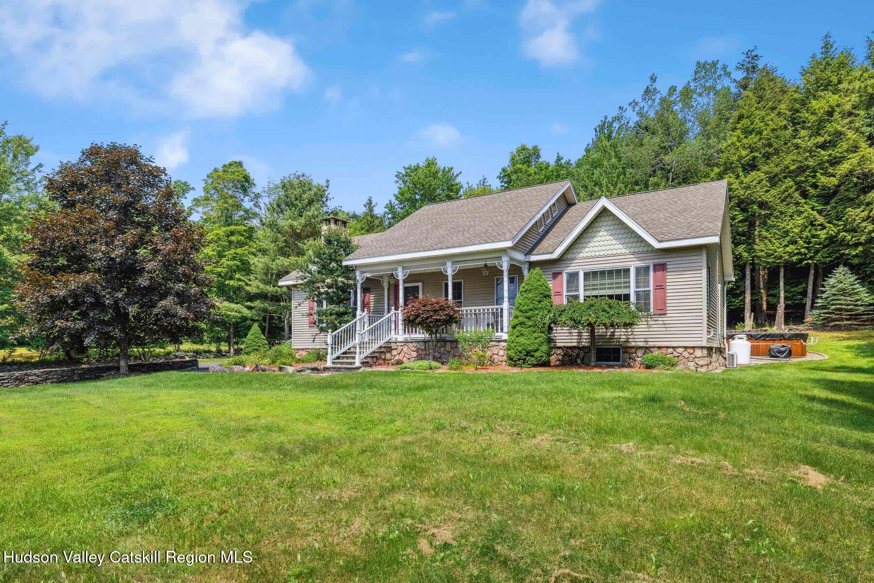 8 Evans Road Windham, NY 12496 - Photo 1 of 67 photo_online_007