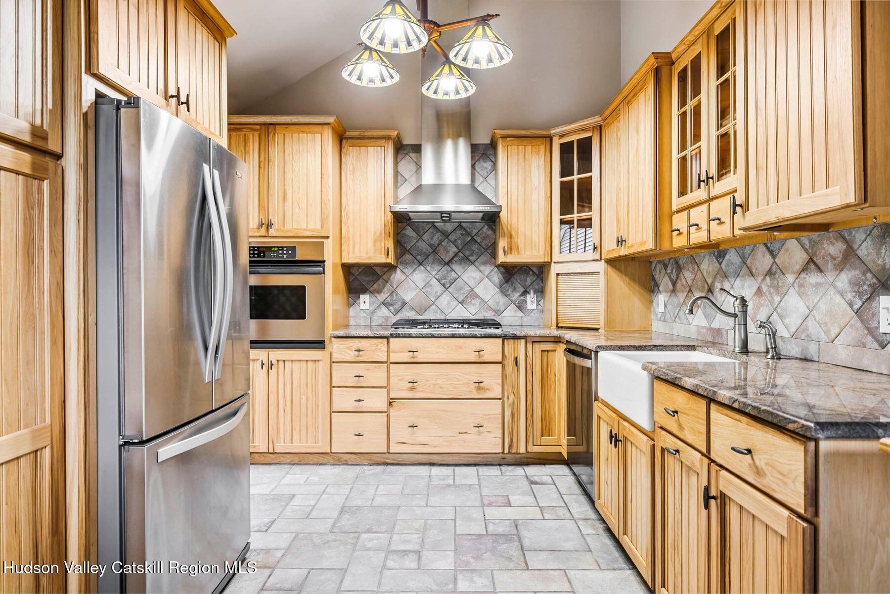 8 Evans Road Windham, NY 12496 - Photo 12 of 67 photo_online_021