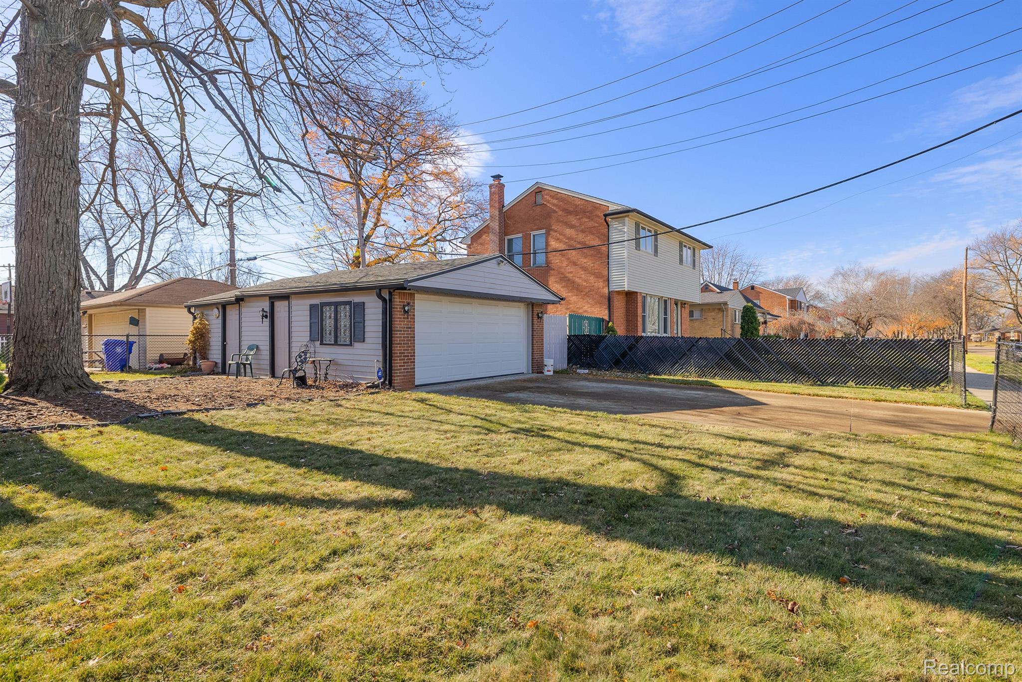 31245 Kelly Road Fraser, MI 48026 - Photo 32 of 36 Gallery Image 32