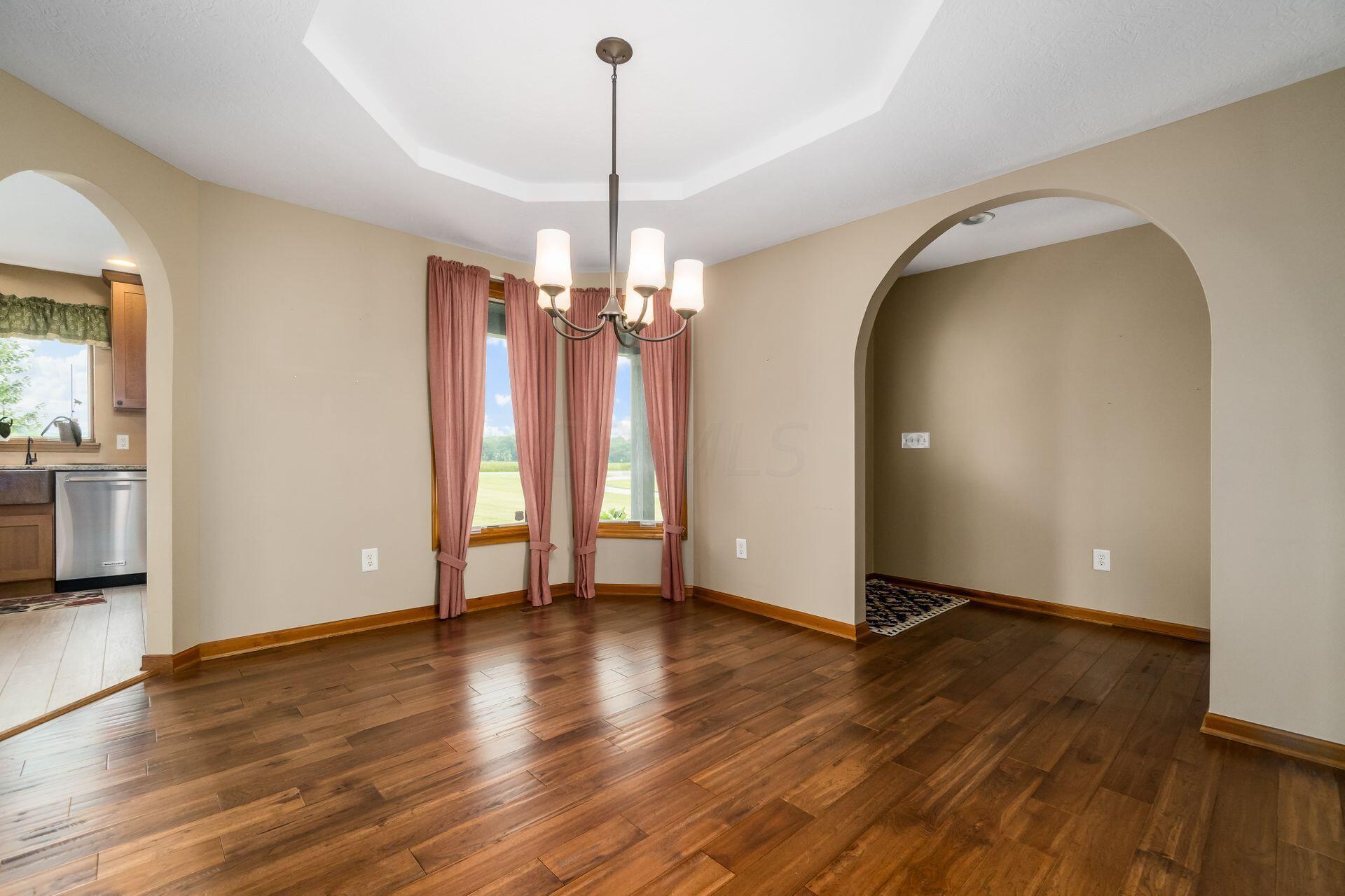 4465 Deeds Road Southwest Pataskala, OH 43062 - Photo 10 of 69 Dining Room