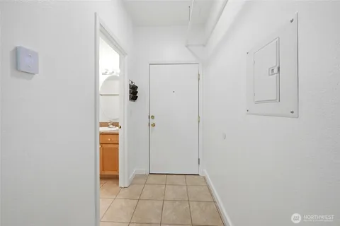 $210,000 | 300 10th Avenue, Unit A110, Seattle, WA 98122