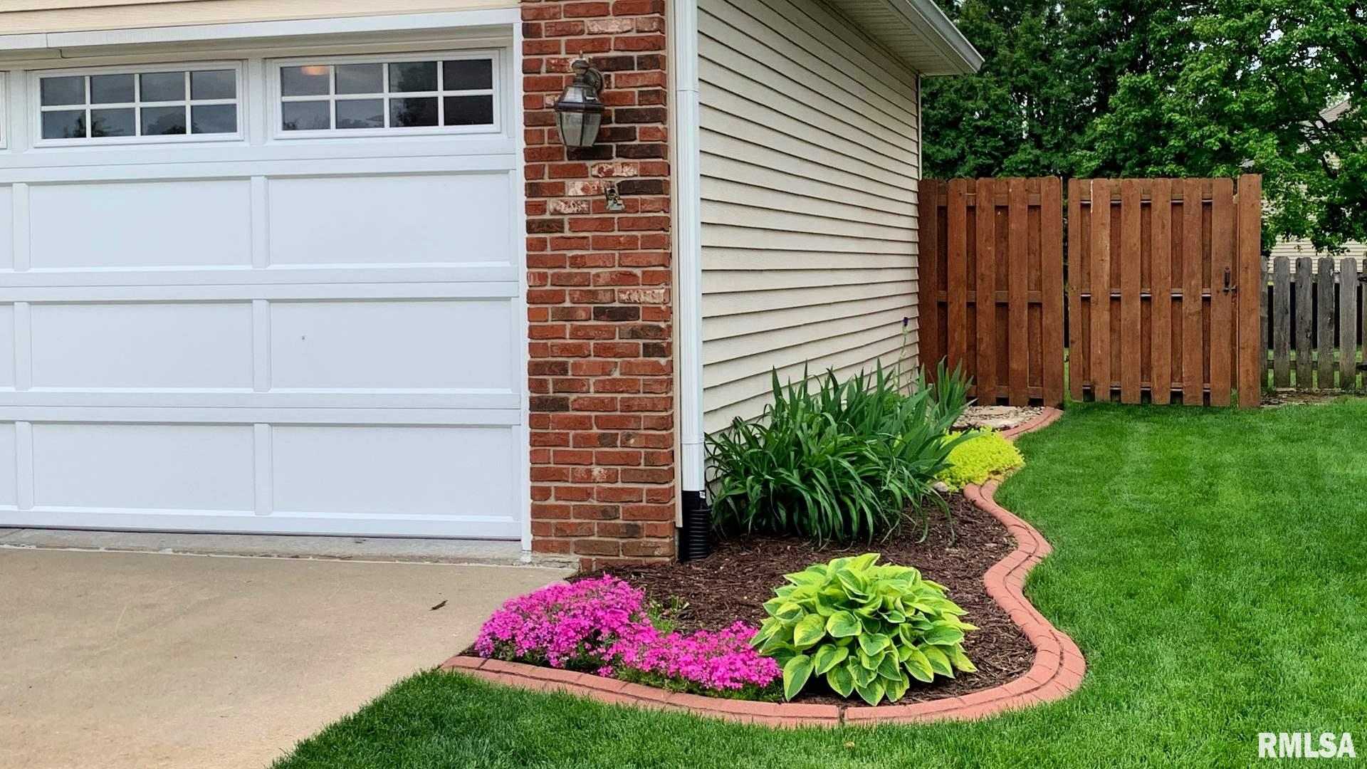 4304 Fielding Drive Springfield, IL 62711 - Photo 3 of 37