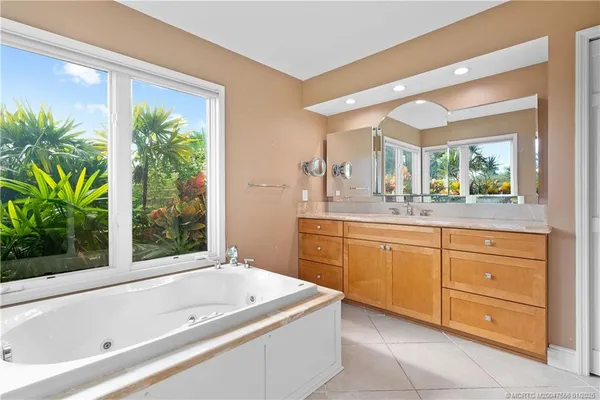 $650,000 | 6323 Southeast Farmington Place, Stuart, FL 34997