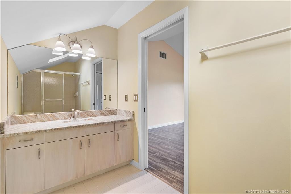 6323 Southeast Farmington Place Stuart, FL 34997 - Photo 23 of 46 En suite bath in 2nd floor guest room
