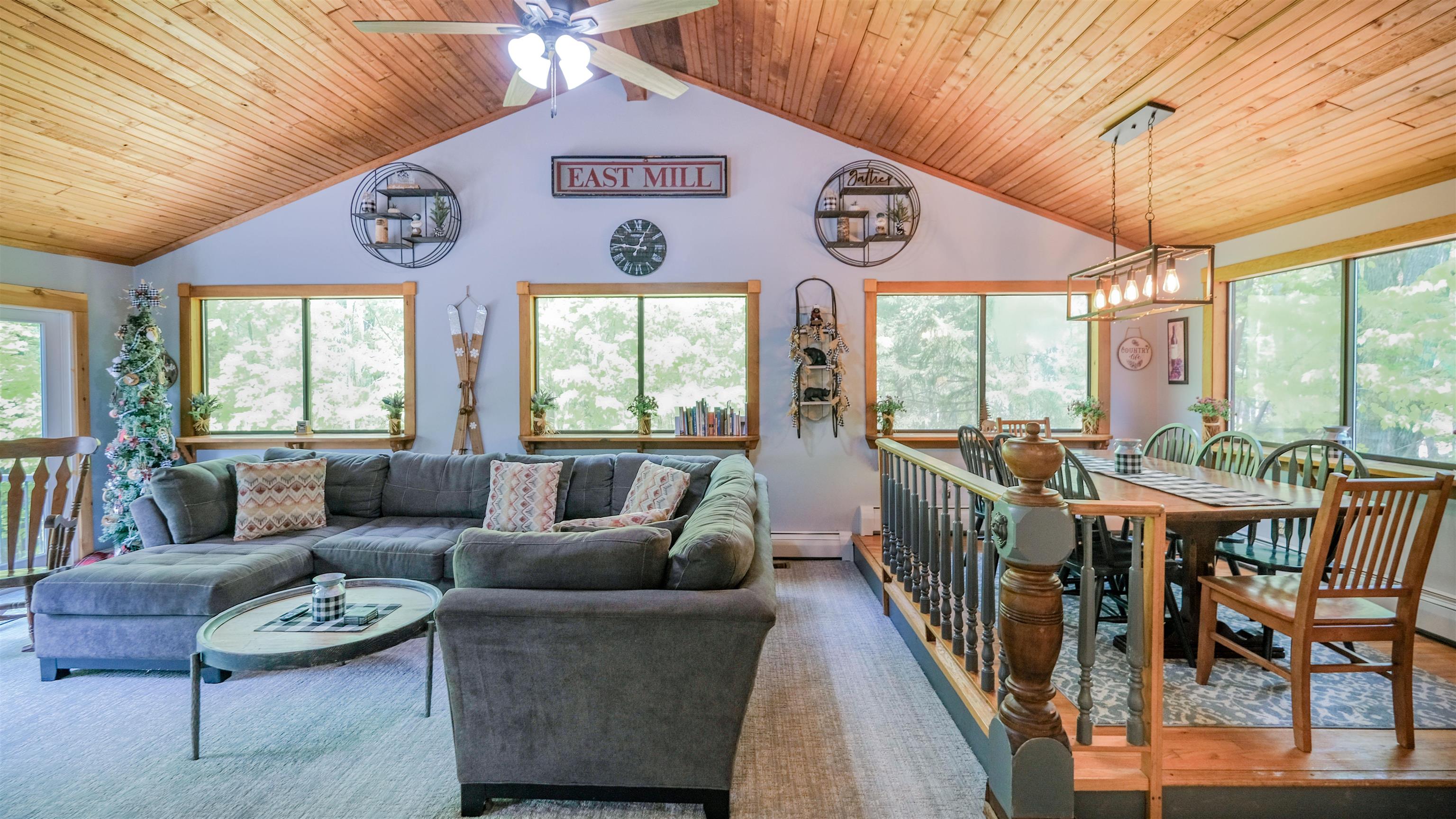 20 Gill Terrace Ludlow, VT 05149 - Photo 5 of 45