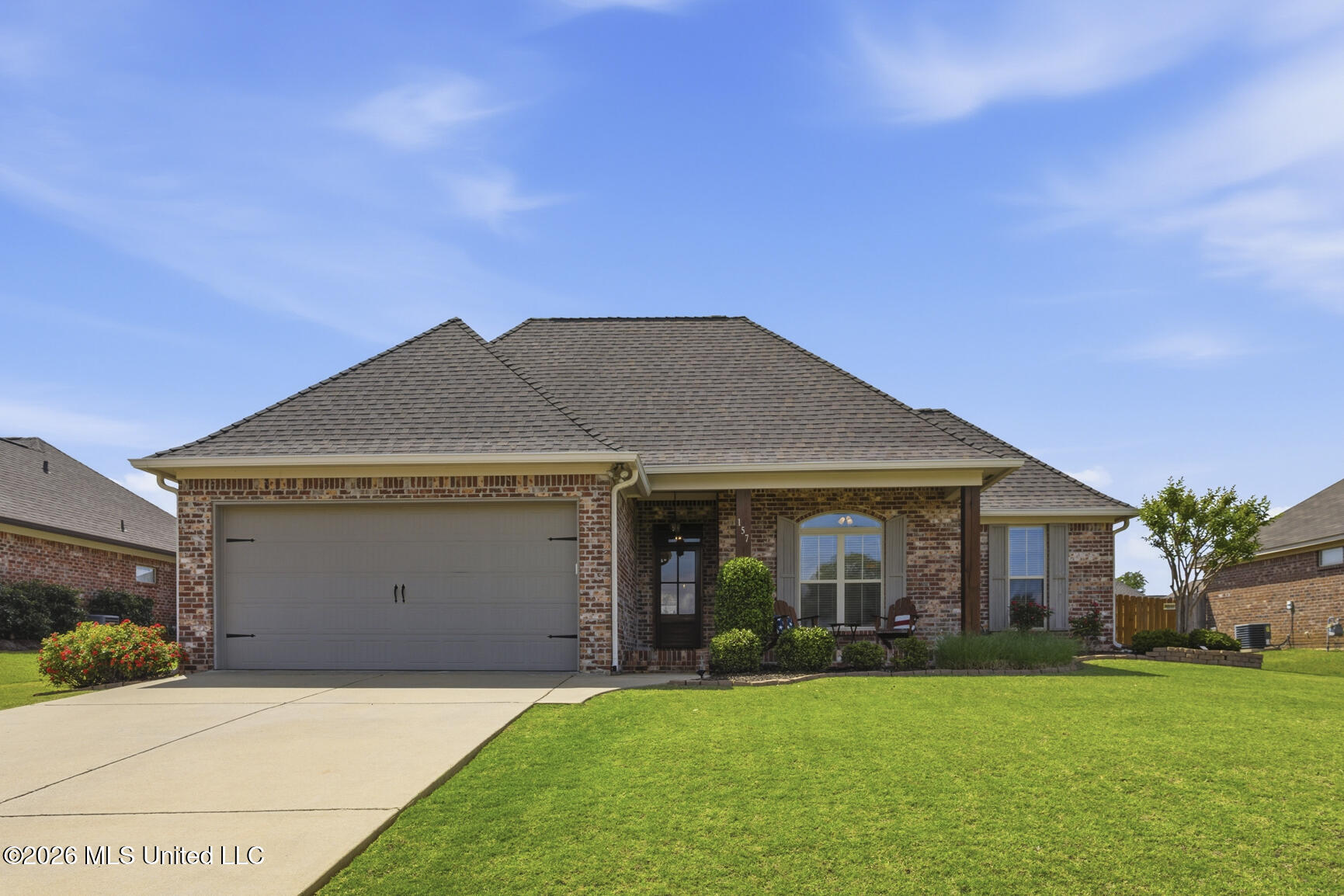 Welcome to 157 Falls Crossing!