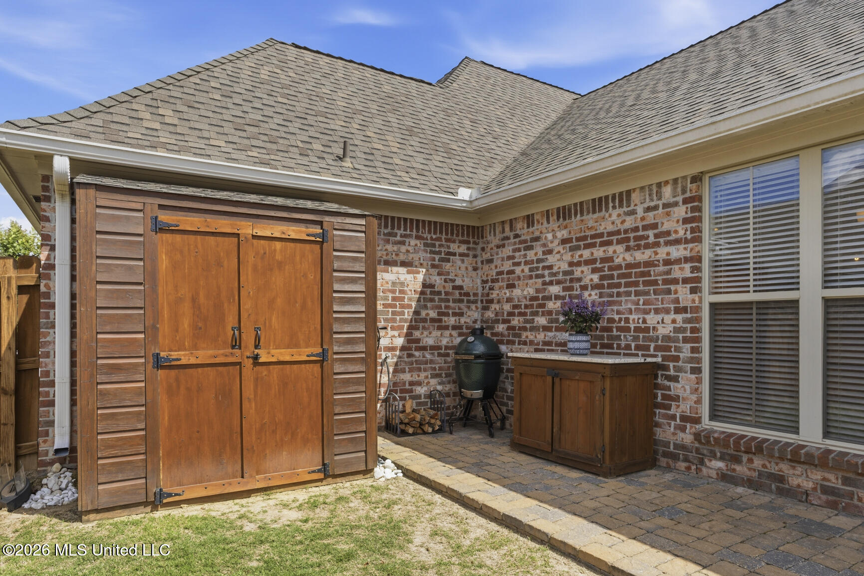 157 Falls Crossing Madison, MS 39110 - Photo 37 of 44 This Shed Remains