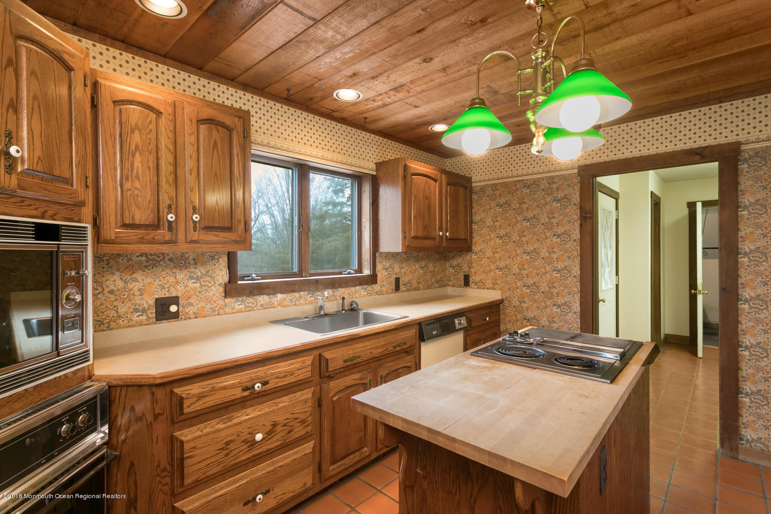 638 Rankin Road Brielle, NJ 08730 - Photo 8 of 26 638 Rankin Rd Brielle NJ 08730-large-008