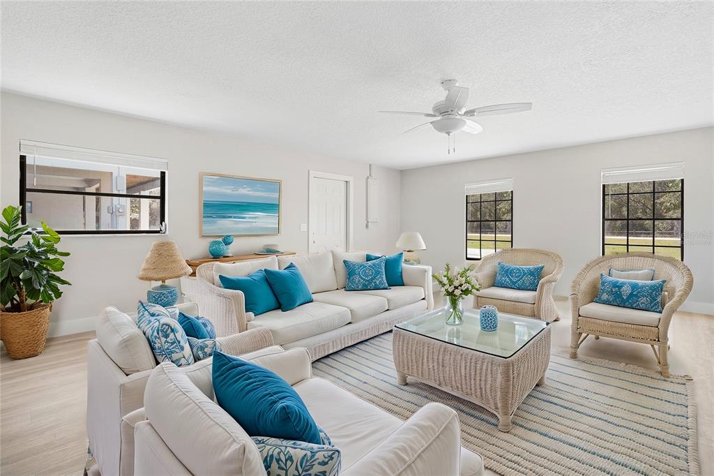 3929 North Sagomon Point Crystal River, FL 34428 - Photo 33 of 58 a living room with furniture and a window