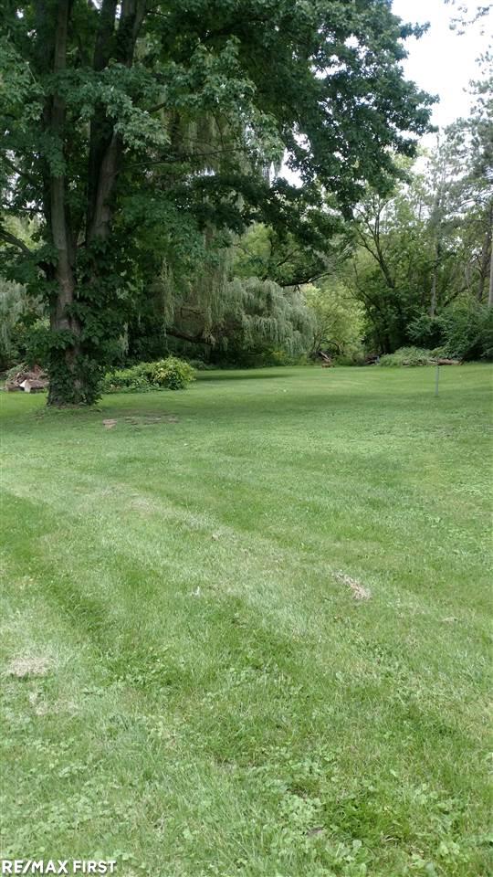 51890 Romeo Plank Road Macomb, MI 48042 - Photo 20 of 24 31328862-19.JPG
