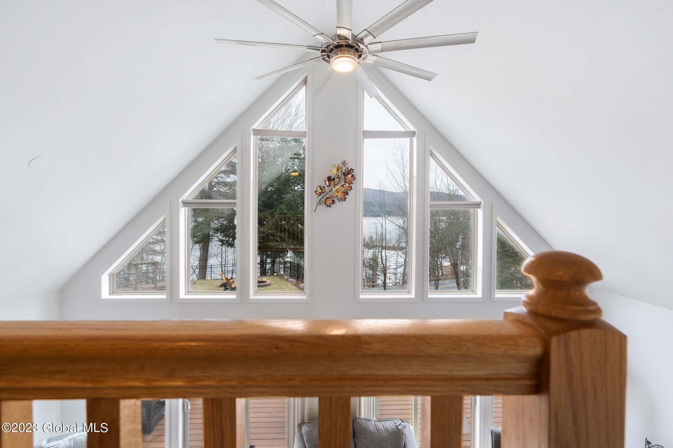 605 North Shore Road Hadley, NY 12835 - Photo 29 of 42 z7 605 N SHORE INTERIORS-26