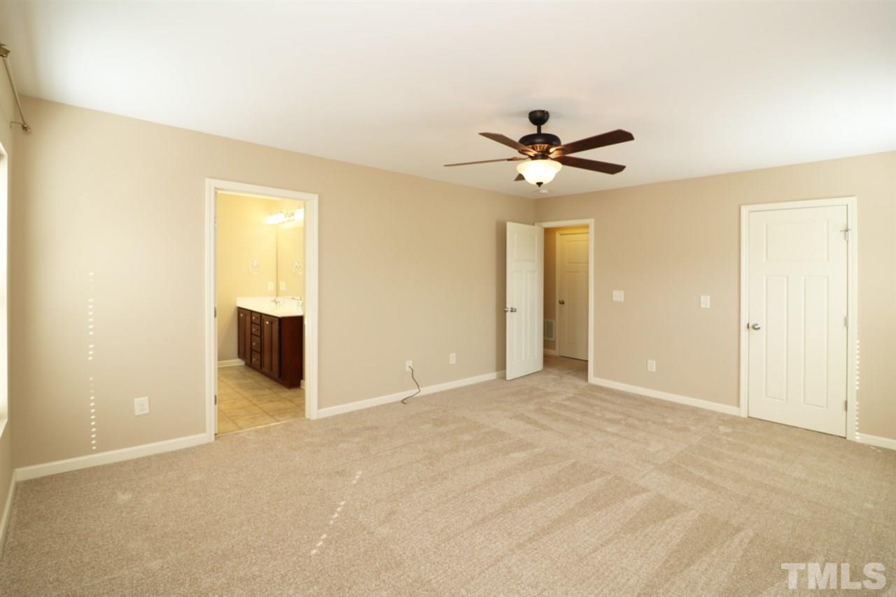 1303 Ranchester Road Knightdale, NC 27545 - Photo 17 of 30 Gallery Image 17