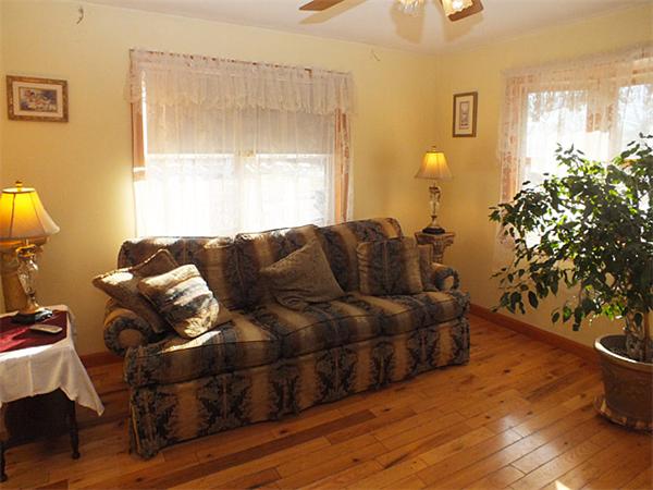 254 Levin Road Rockland, MA 02370 - Photo 6 of 23 Gallery Image 6