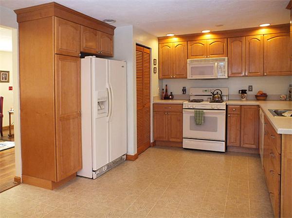 254 Levin Road Rockland, MA 02370 - Photo 9 of 23 Gallery Image 9