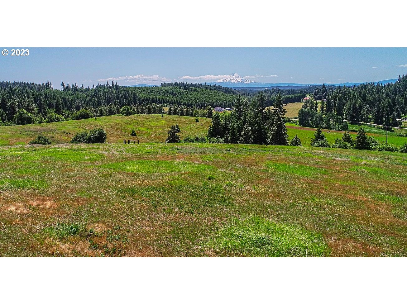 131 Acme Road White Salmon, WA 98672 - Photo 3 of 47 View