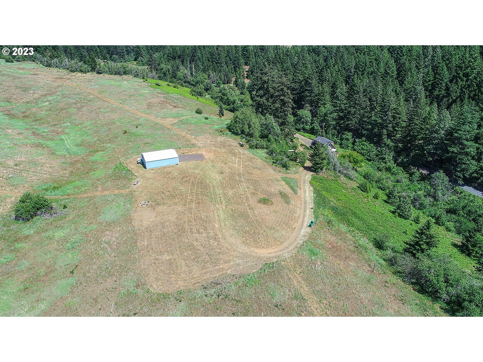 131 Acme Road White Salmon, WA 98672 - Photo 39 of 47 Drone View/UAV