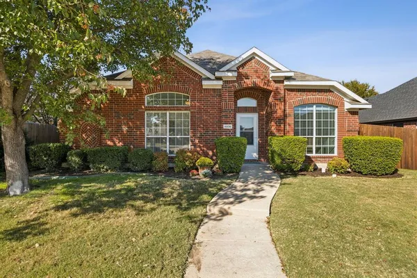 $439,900 | 4936 Auburn Drive, McKinney, TX 75070