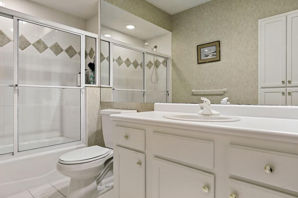 2796 Breckenridge Road Minnetonka, MN 55305 - Photo 17 of 22