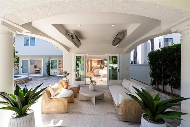 $3,888,000 | 20 Regina, Dana Point, CA 92629