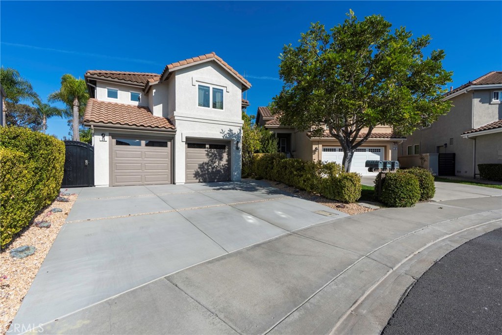 20 Regina Dana Point, CA 92629 - Photo 52 of 60 Clear and stunning aerial view of the property, showcasing the surrounding neighborhood.