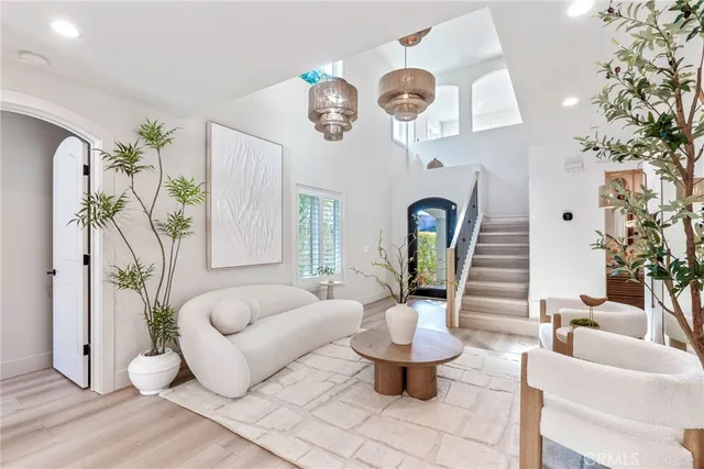 $3,888,000 | 20 Regina, Dana Point, CA 92629