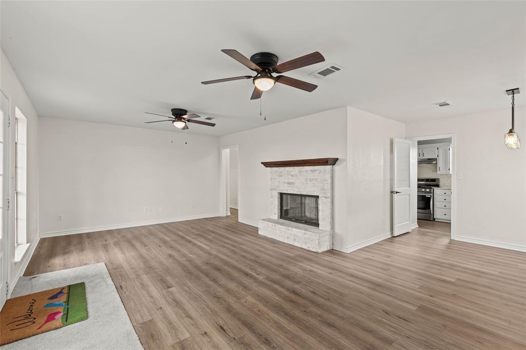 666 County Road 2445 Decatur, TX 76234 - Photo 5 of 40 Gallery Image 5