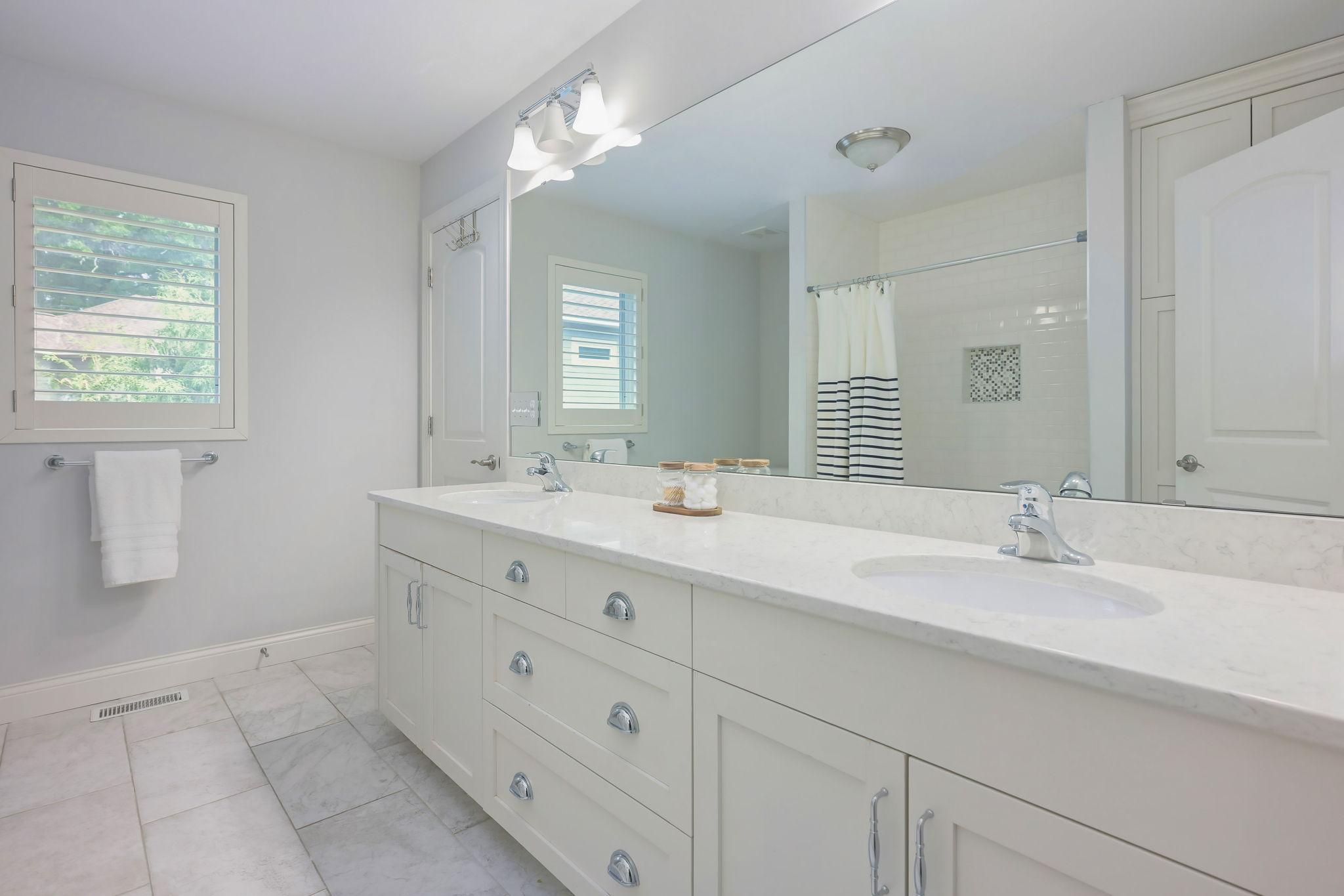 14714 Woodhaven Road Minnetonka, MN 55345 - Photo 40 of 54