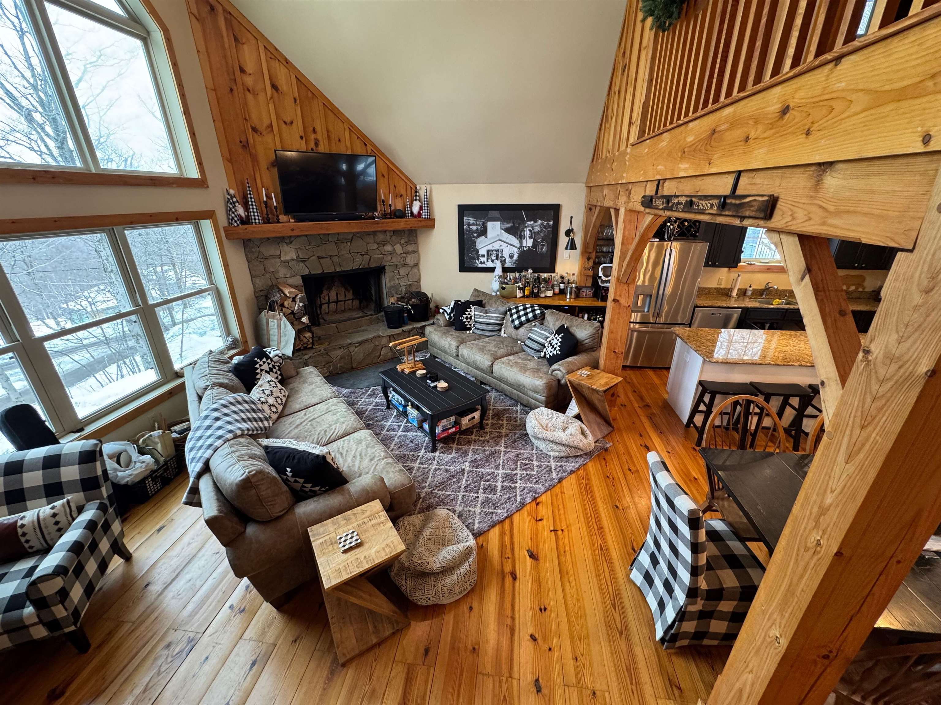 16 Rock Split Way Wilmington, VT 05363 - Photo 5 of 60