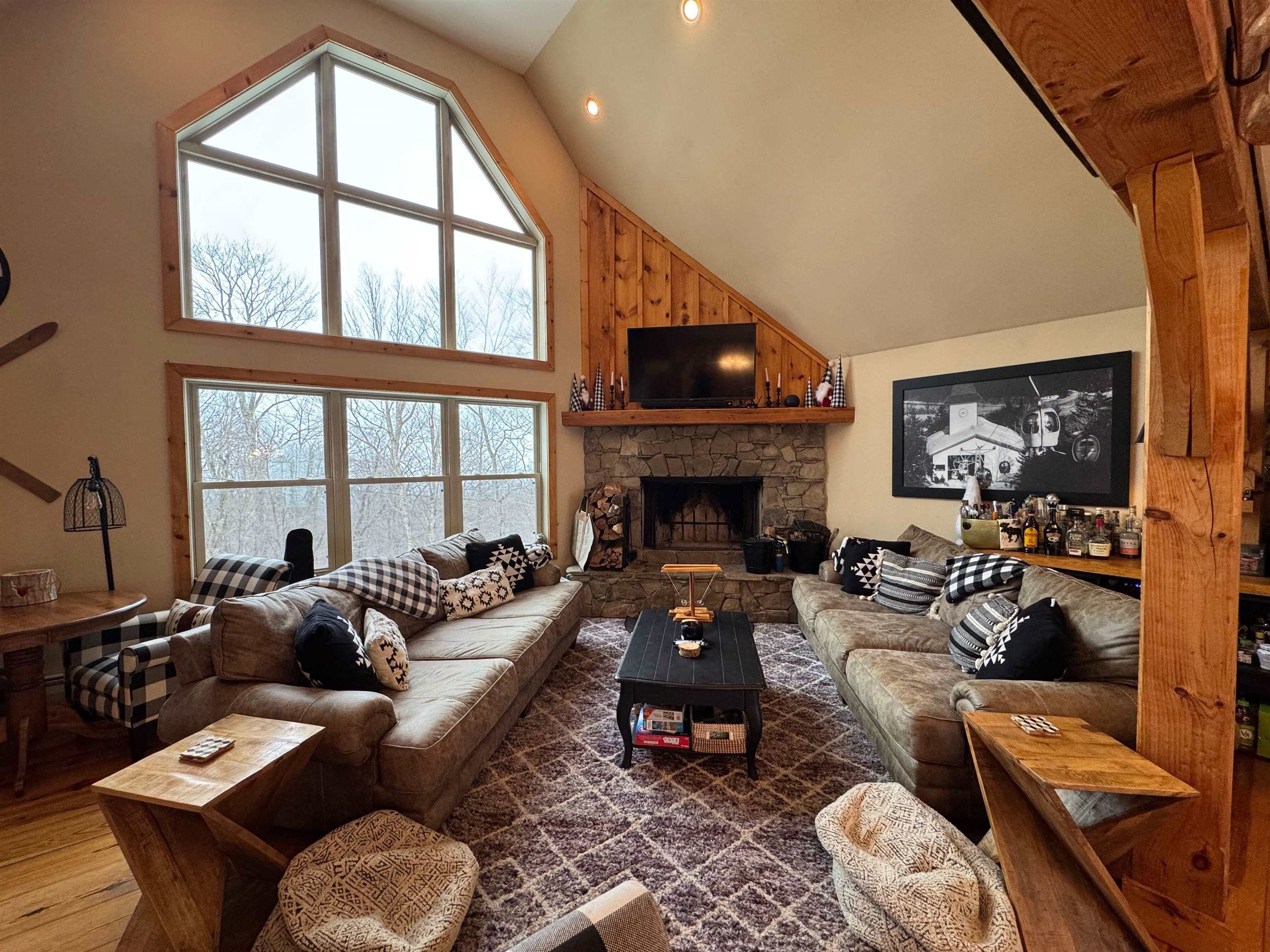 16 Rock Split Way Wilmington, VT 05363 - Photo 7 of 60