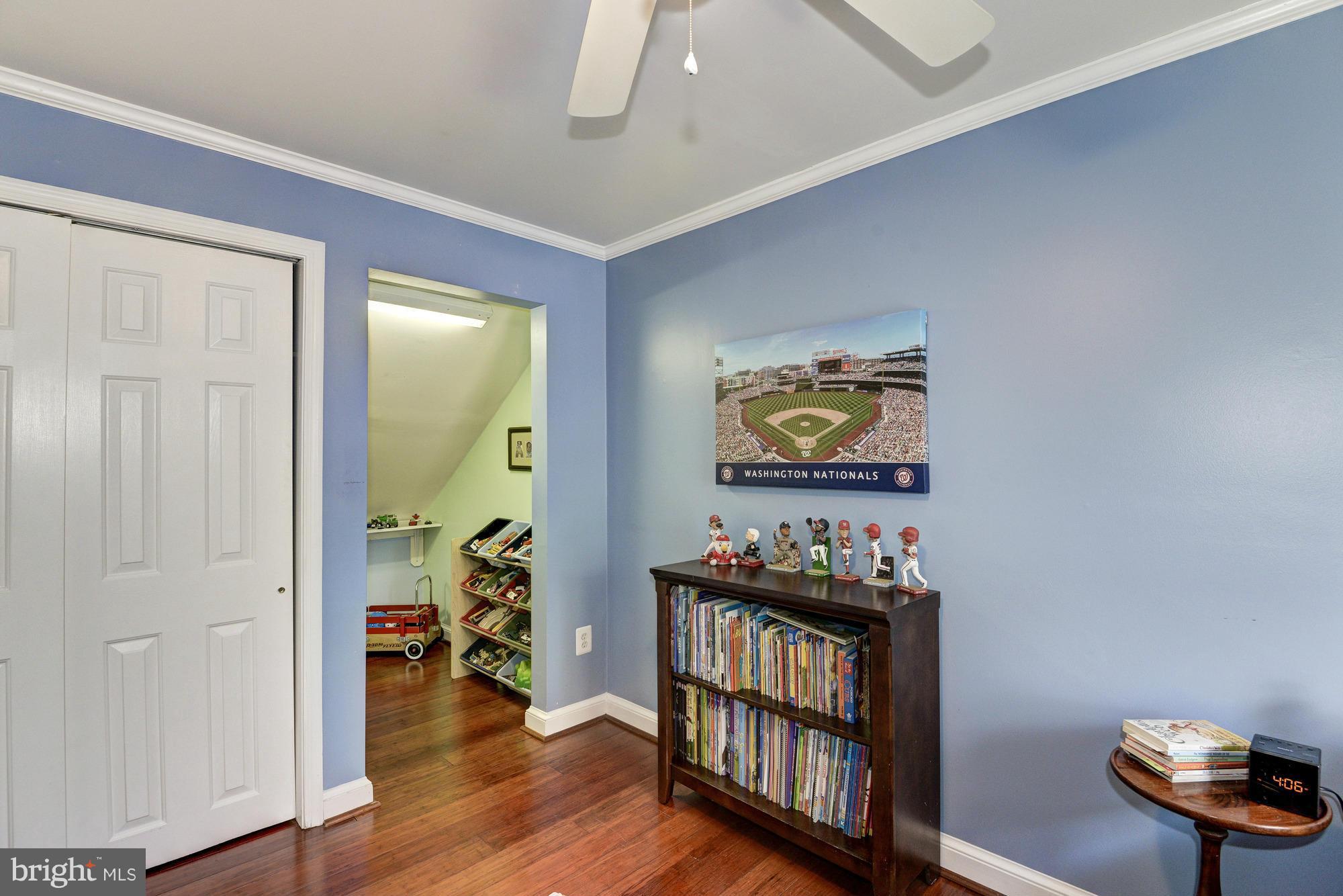 7007 Grove Road Alexandria, VA 22306 - Photo 22 of 30 Bedroom