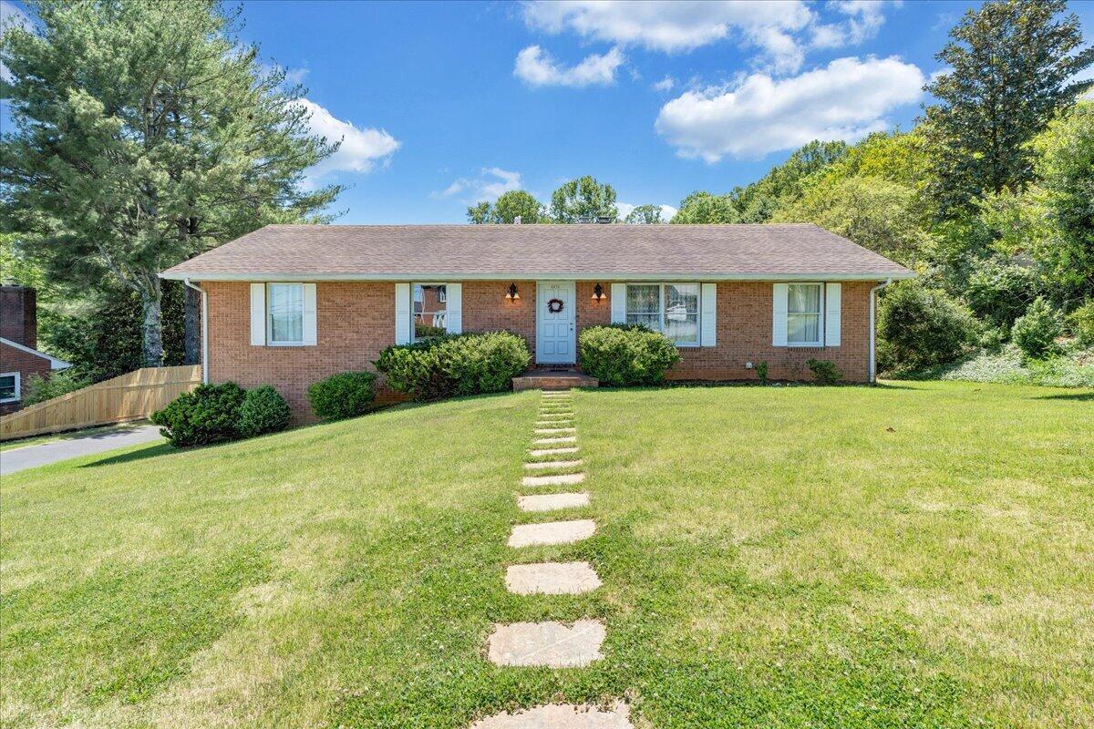 4434 Rosecrest Road Roanoke, VA 24018 - Photo 36 of 48 37-MIB01320