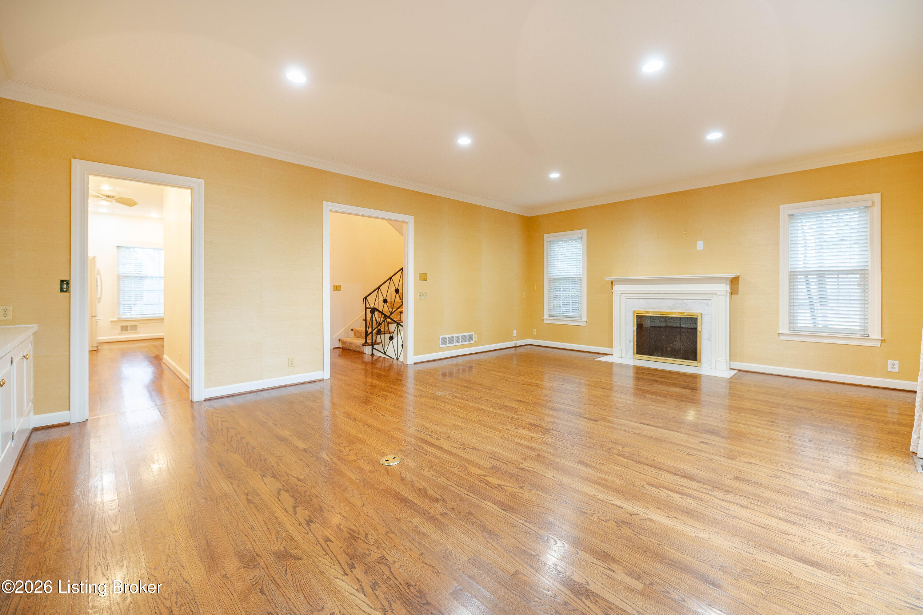 422 Sprite Road, Unit 1 Louisville, KY 40207 - Photo 11 of 32 DSC06241-HDR