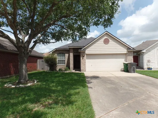 $1,750 | 106 Providence Court, Victoria, TX 77904