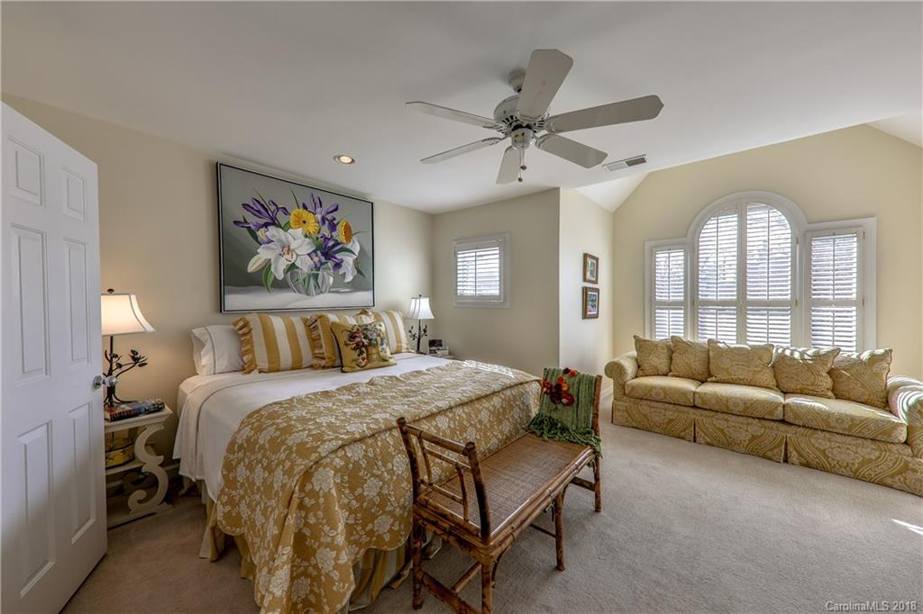 6009 Sharon Road Charlotte, NC 28210 - Photo 17 of 23 Gallery Image 17