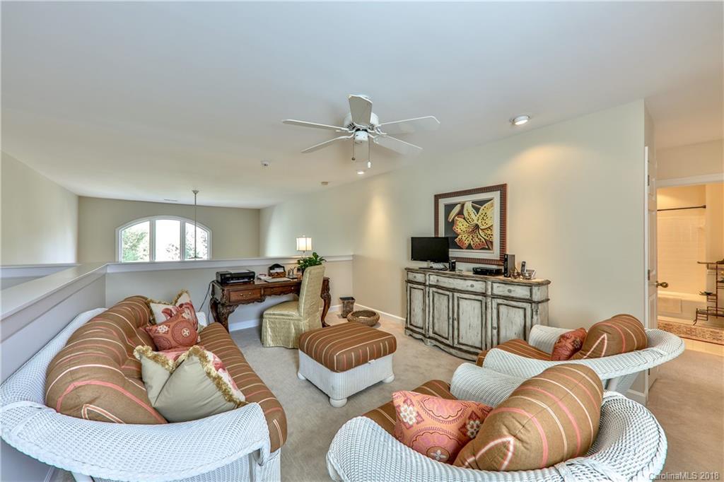 6009 Sharon Road Charlotte, NC 28210 - Photo 18 of 23 Gallery Image 18
