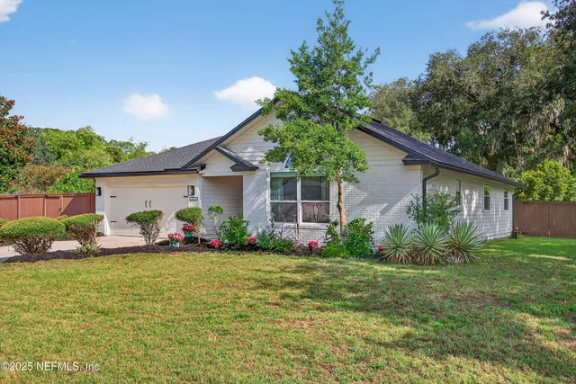 $524,400 | 14379 Pond Pl Drive, Jacksonville, FL 32223