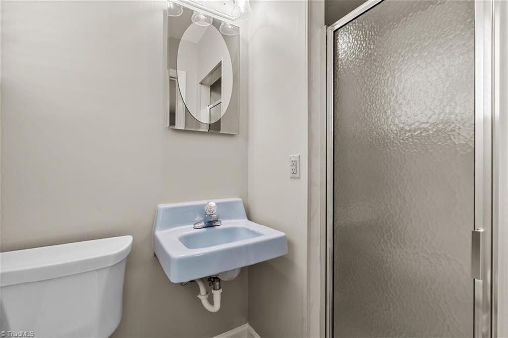 5329 Seagrove Plank Road Seagrove, NC 27341 - Photo 33 of 50